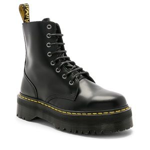 NWT Dr. Martens Jadon Fusion Smooth Boot